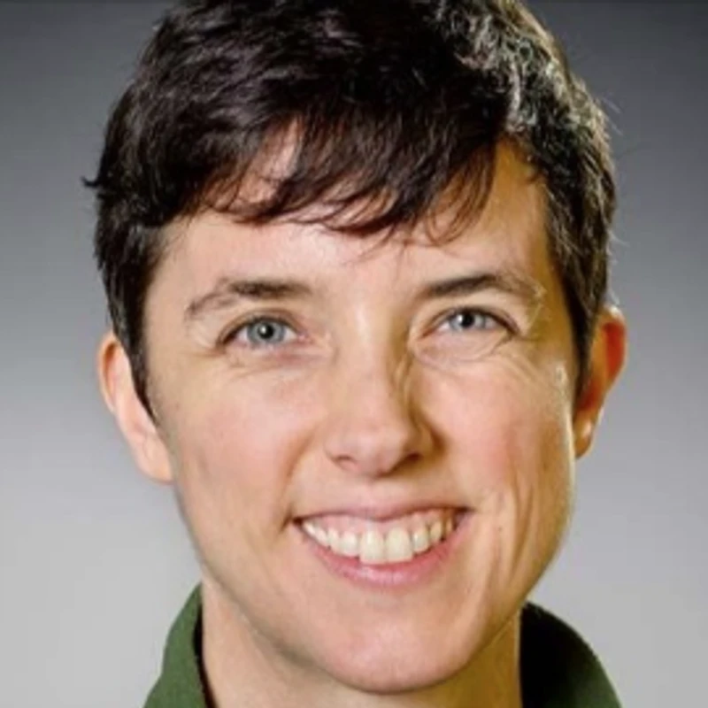 Elizabeth _Williamson_#13